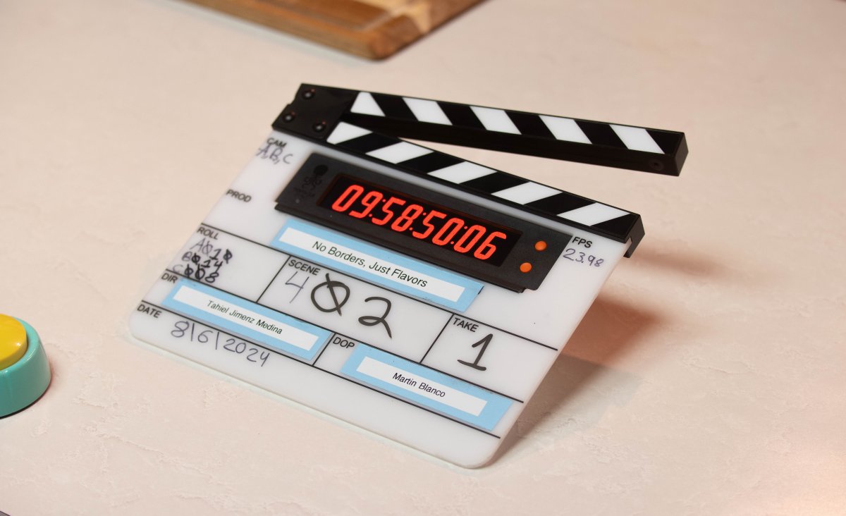 Filmsticks Timecode Acrylic Board – Medium 11″ USA Version | Pro Slate ...